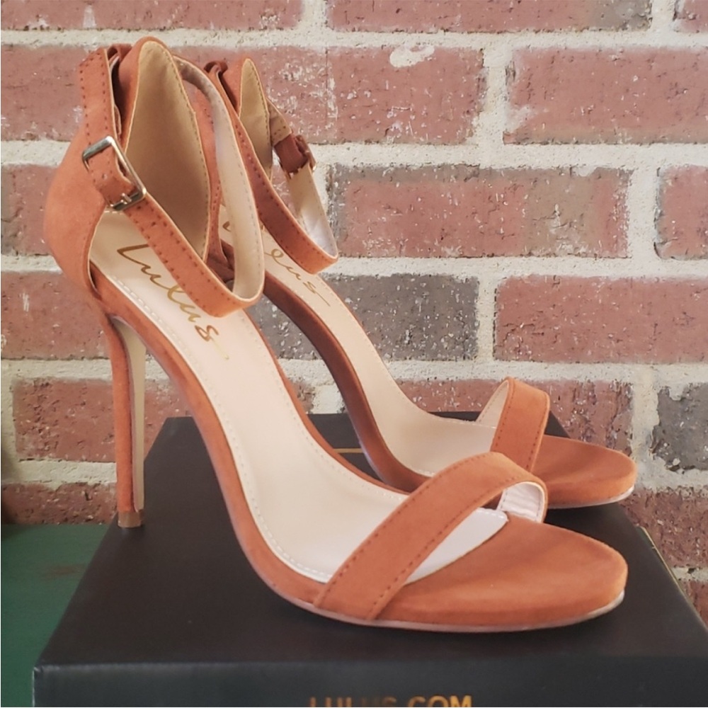 Rust heels - Picture 3 of 3